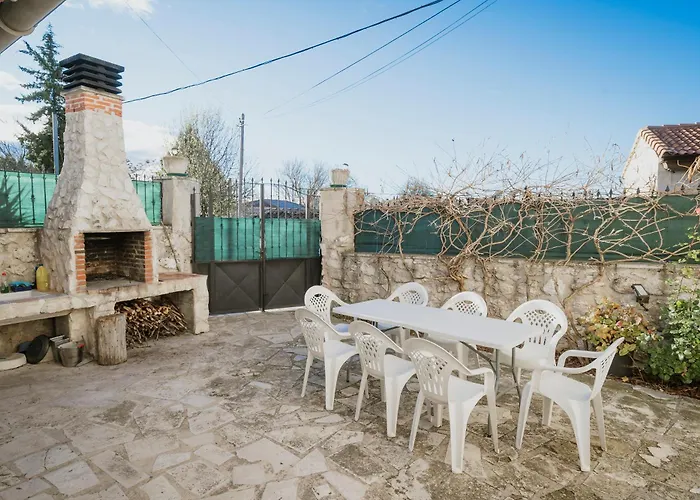 La Morada Del Cura * Calabazas de Fuentiduena